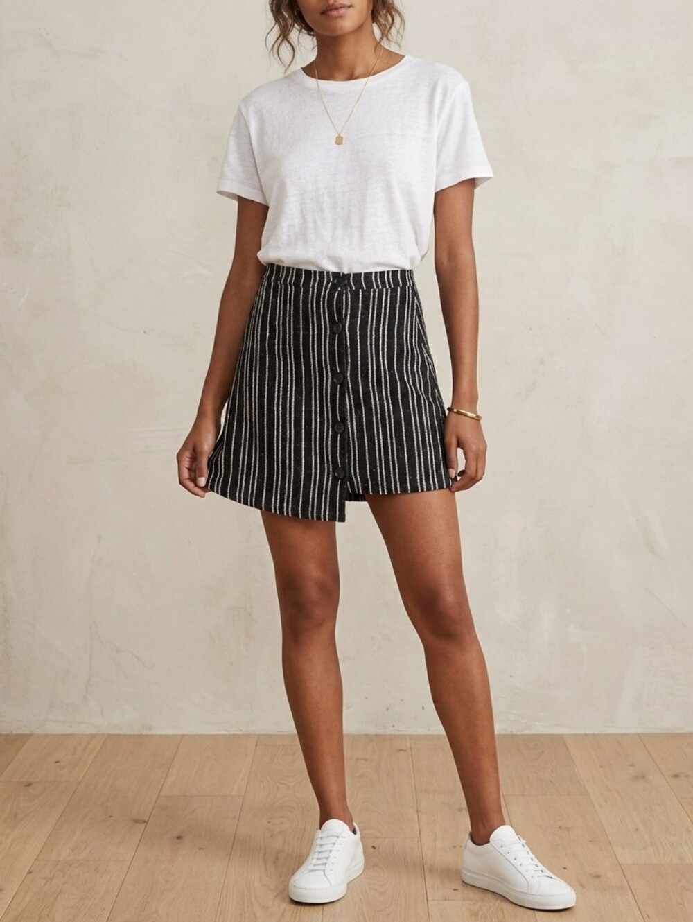 URBAN OUTFITTERS - Striped Asymmetrical Mini Skirt